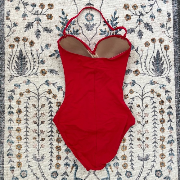 La Blanca Island Goddess Bandeau Swimsuit Red Sz Small - Picture 6 of 9